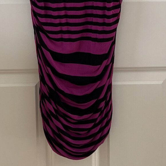 NWOT Felicity & Coco Stripped Ruched Side-Seems Midi Dress - Size L - Picture 4 of 7